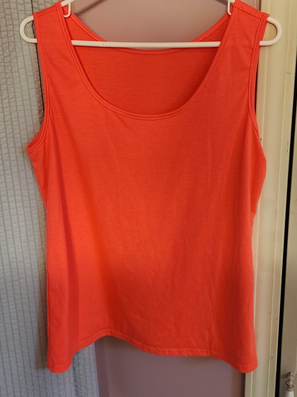 Women's Coral Sleeveless Tank Top